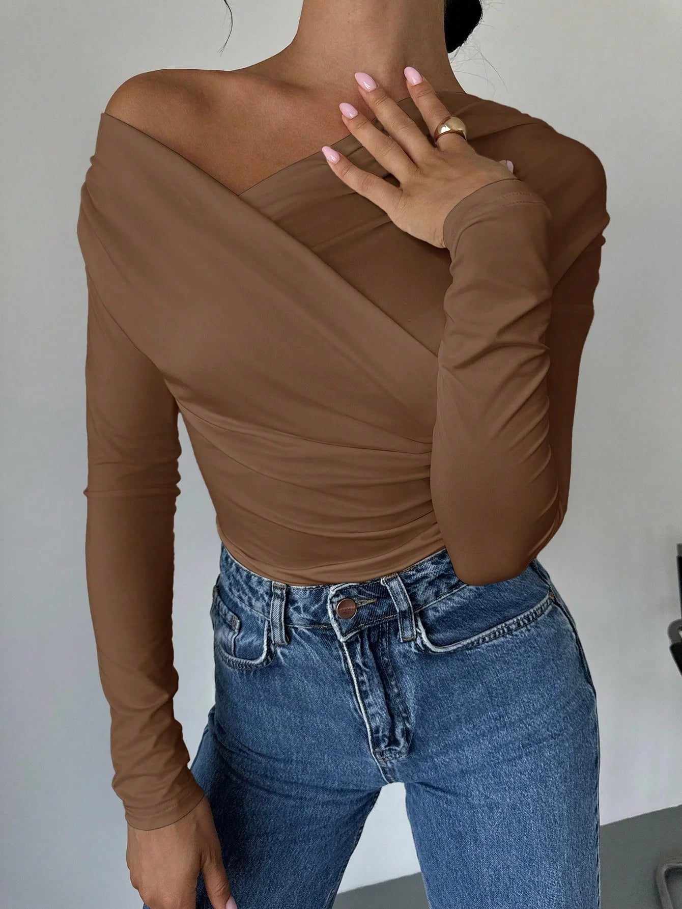 Alina Off-Shoulder Long Sleeve Blouse