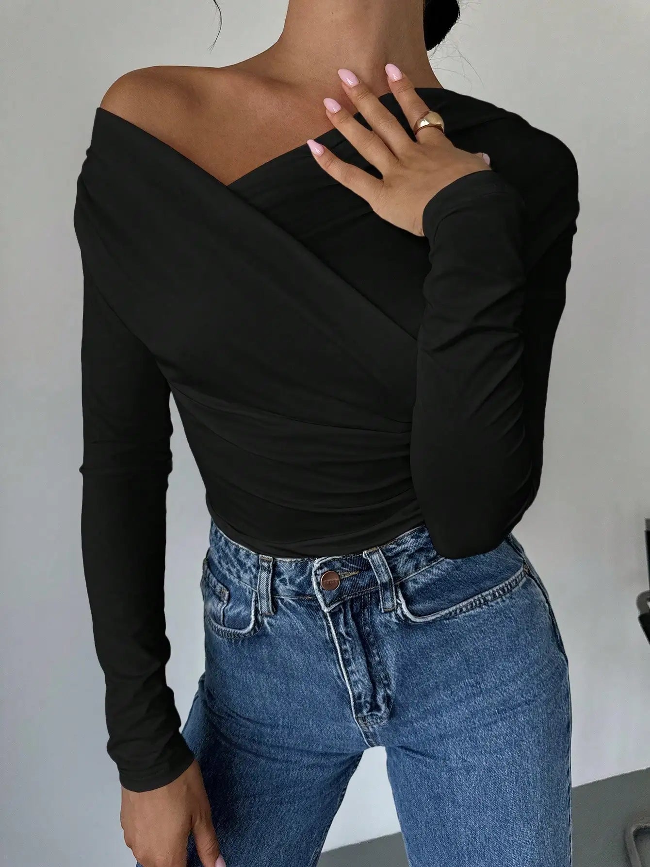 Alina Off-Shoulder Long Sleeve Blouse